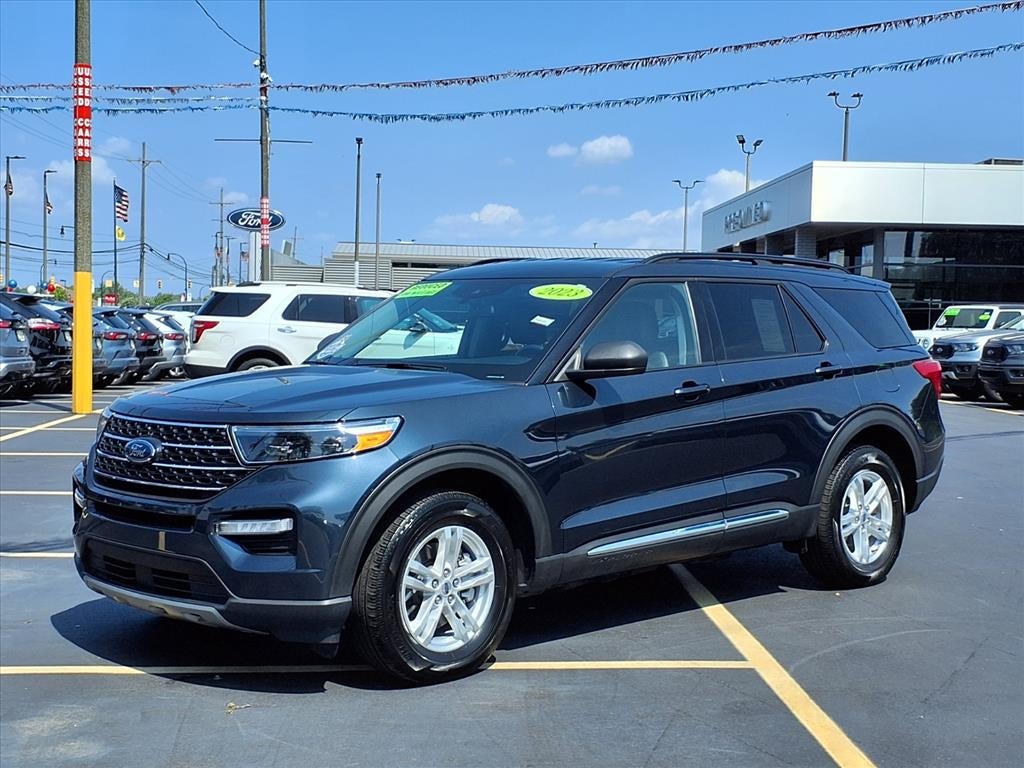 2023 Ford Explorer XLT