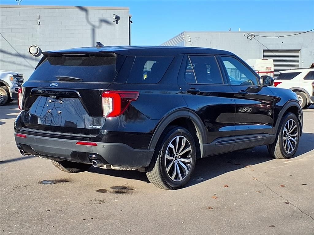 2022 Ford Explorer ST-Line