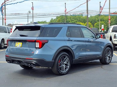 2025 Ford Explorer ST