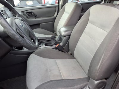 2006 Ford Escape XLS