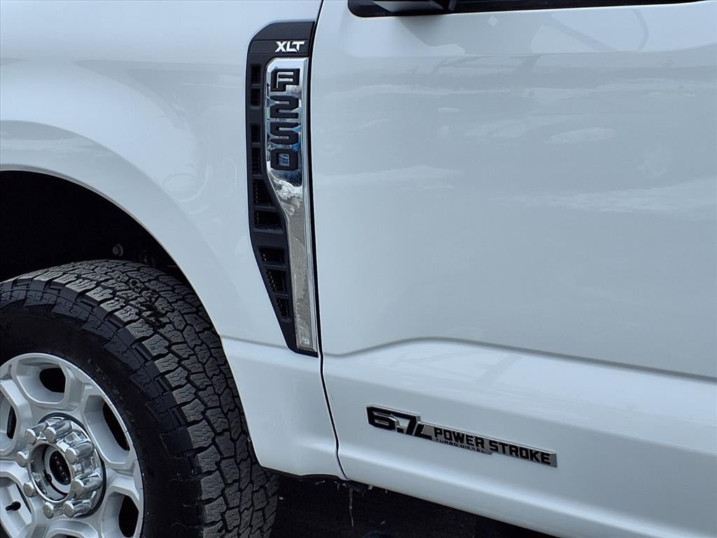 2025 Ford F-250 XLT