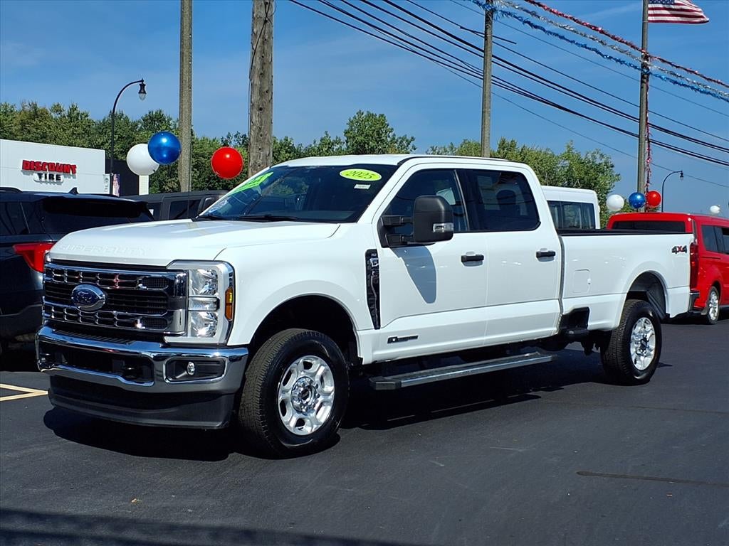 2025 Ford F-250 XLT