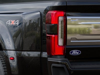2027 Ford F-450 F-450® Platinum®