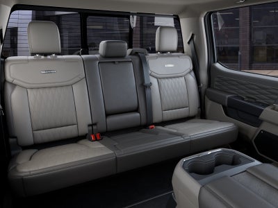 2027 Ford F-450 F-450® Platinum®