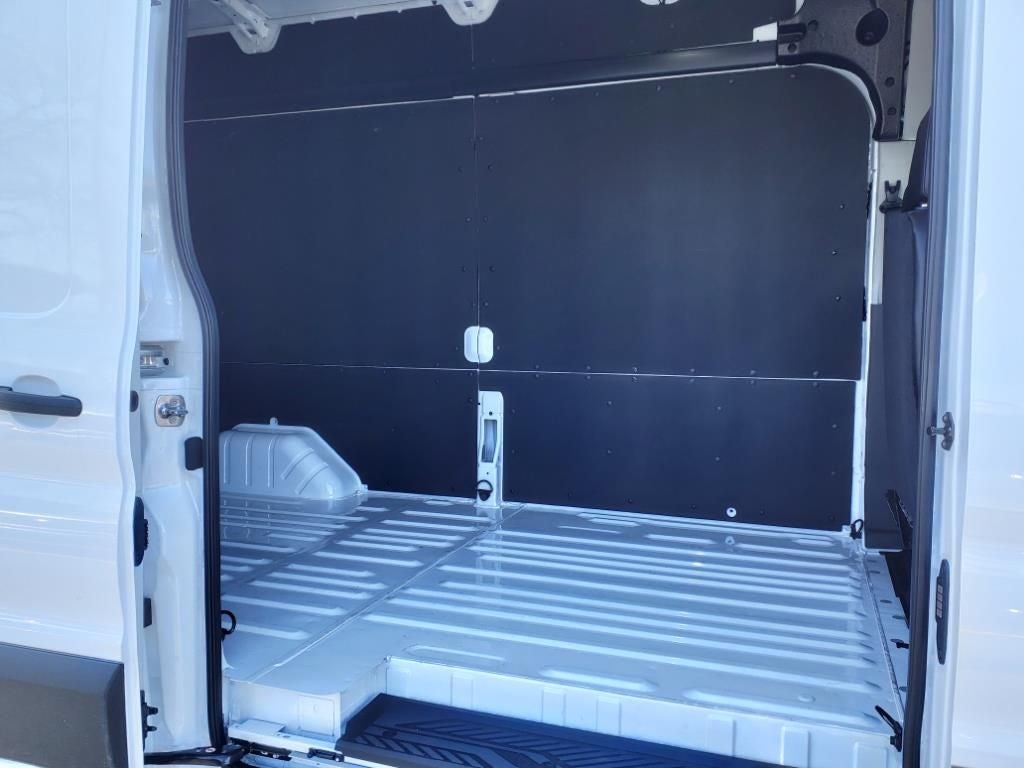 2025 Ford Transit Van Base