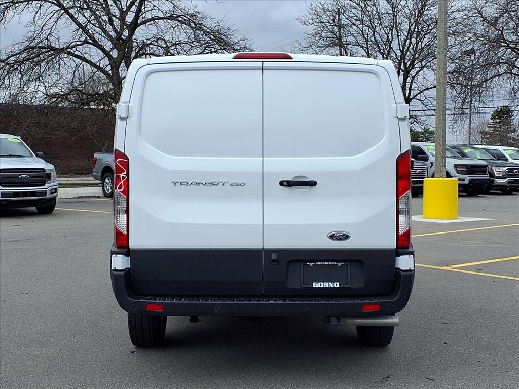 2024 Ford Transit Van Base