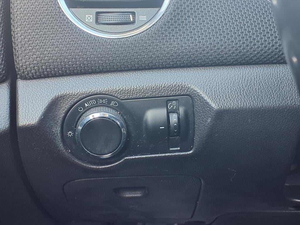 2011 Chevrolet Cruze LT w/2LT