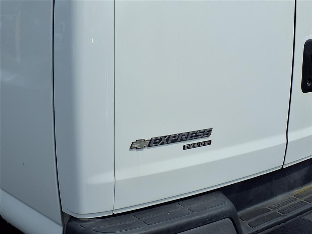 2012 Chevrolet Express 1LT