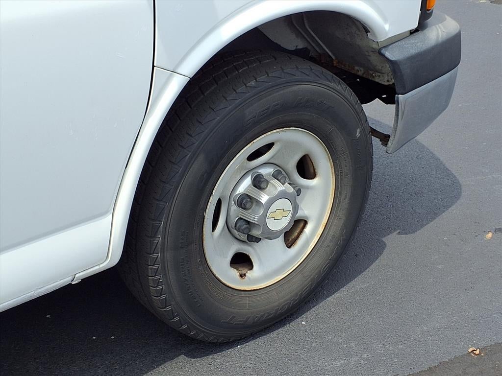 2012 Chevrolet Express 1LT
