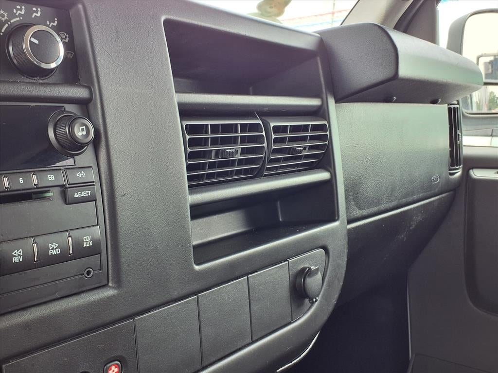 2012 Chevrolet Express 1LT