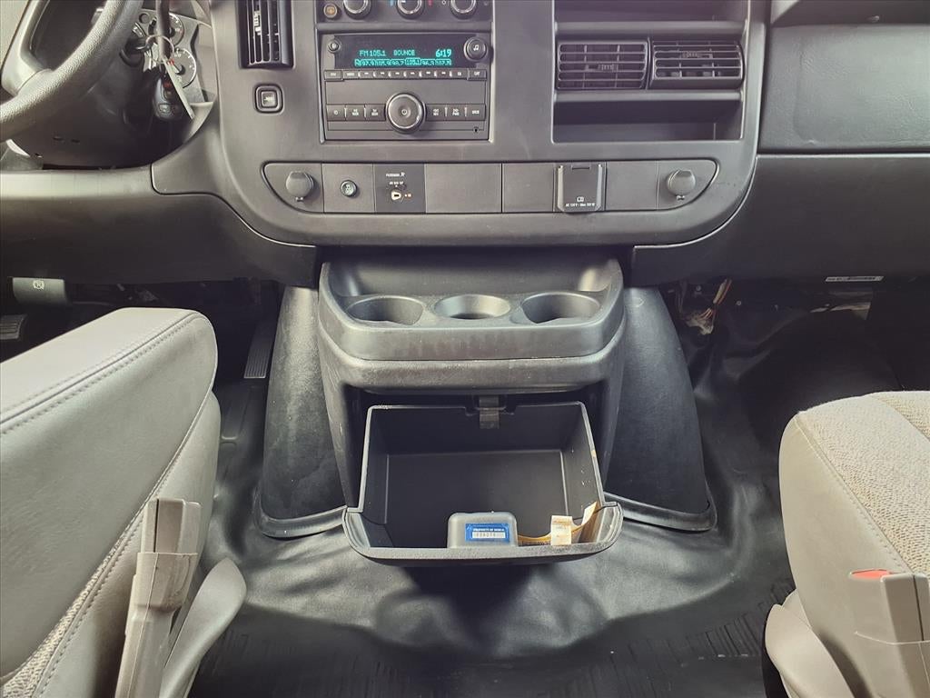 2015 GMC Savana LS
