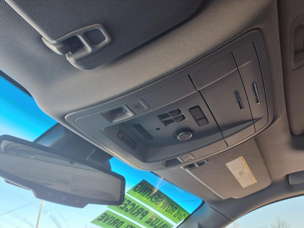 2020 GMC Yukon XL SLT