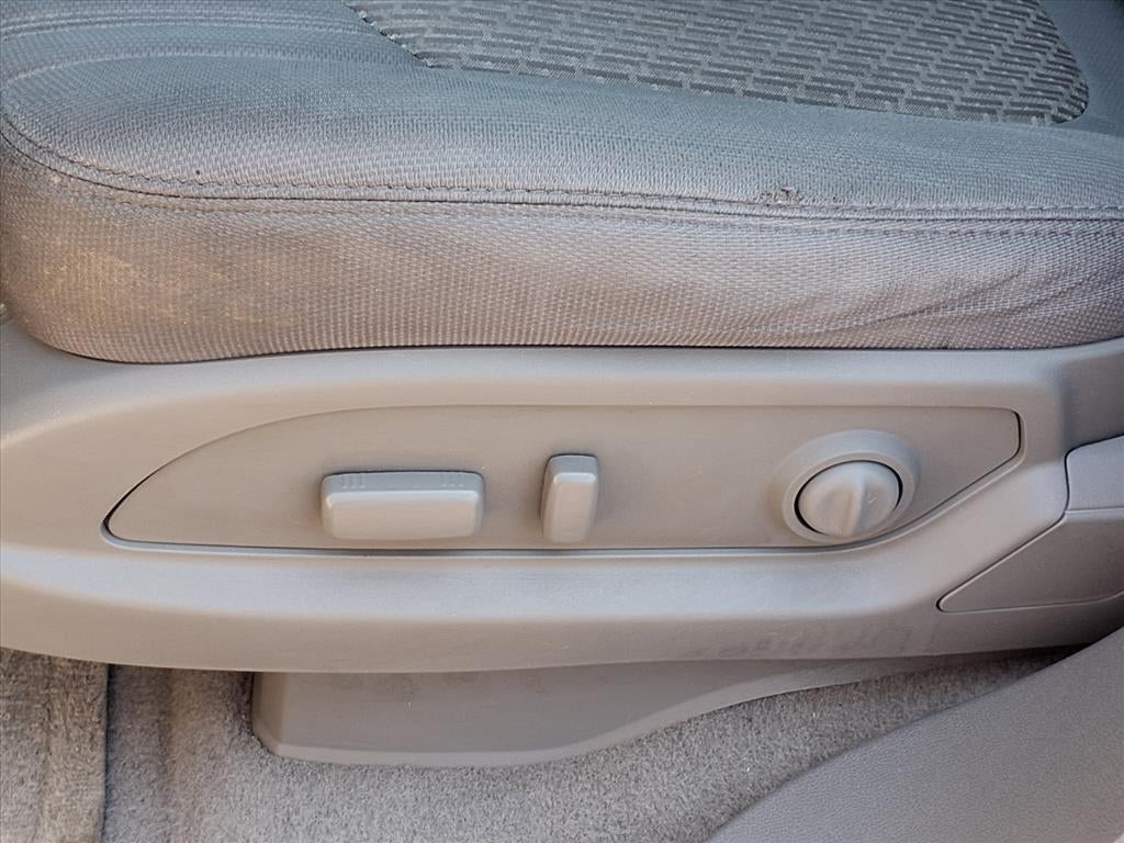 2012 Chevrolet Traverse LS
