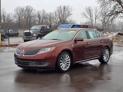 2015 Lincoln MKS Base