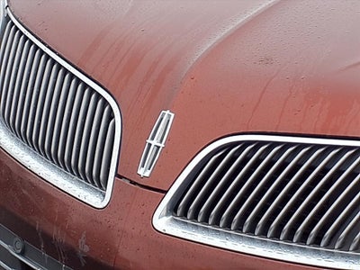 2015 Lincoln MKS Base