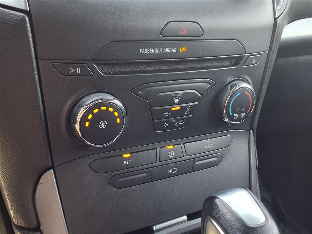 2016 Ford Edge SE