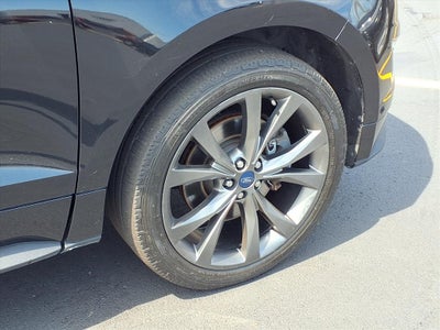 2016 Ford Edge Sport