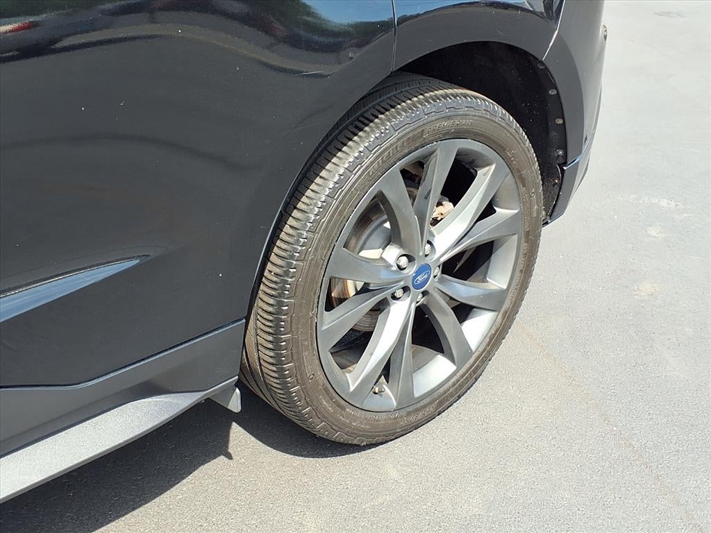 2016 Ford Edge Sport