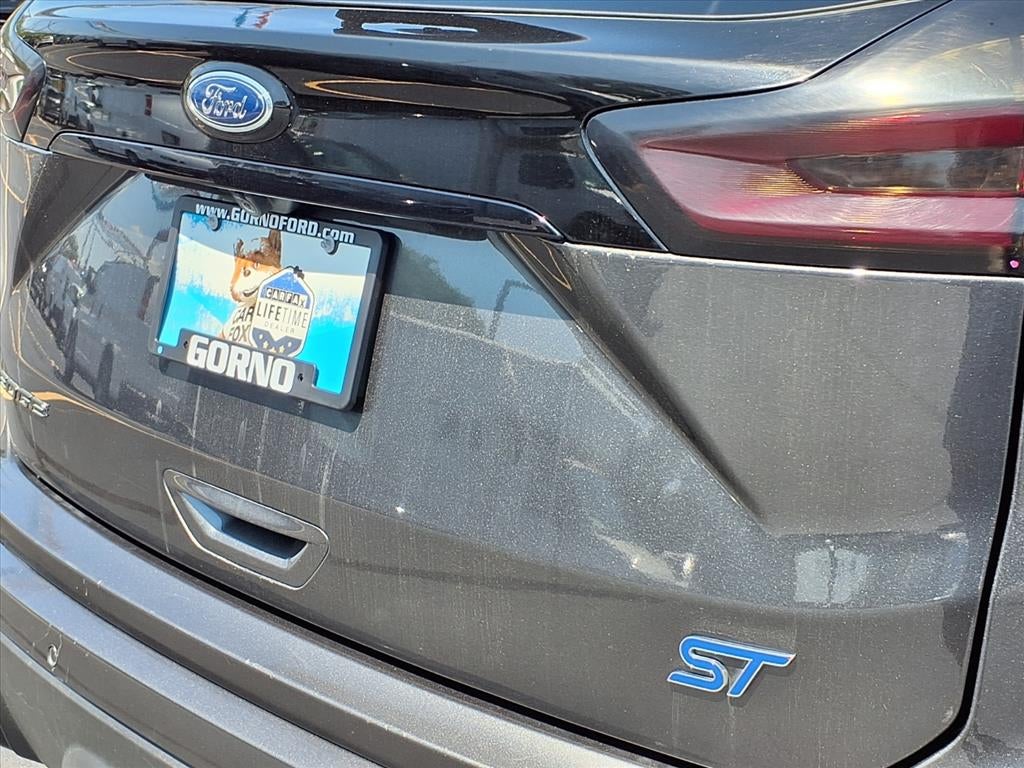 2020 Ford Edge ST