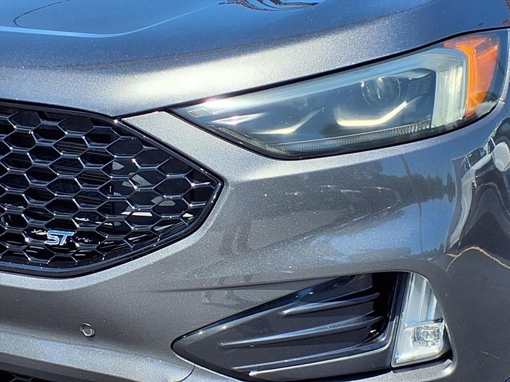 2020 Ford Edge ST