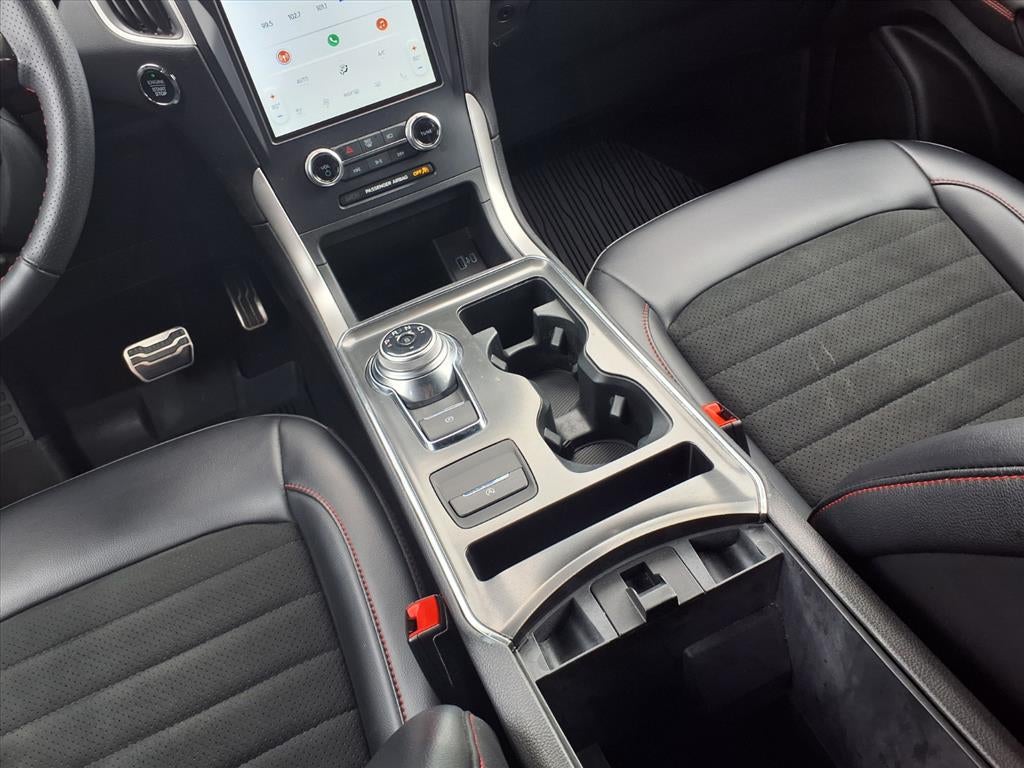 2024 Ford Edge ST-Line
