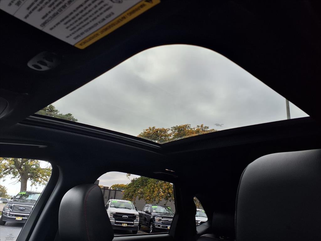 2024 Ford Edge ST-Line