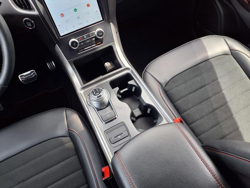 2024 Ford Edge ST-Line