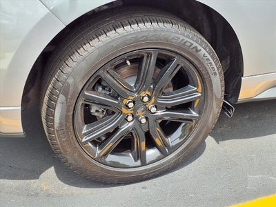2024 Ford Edge ST-Line