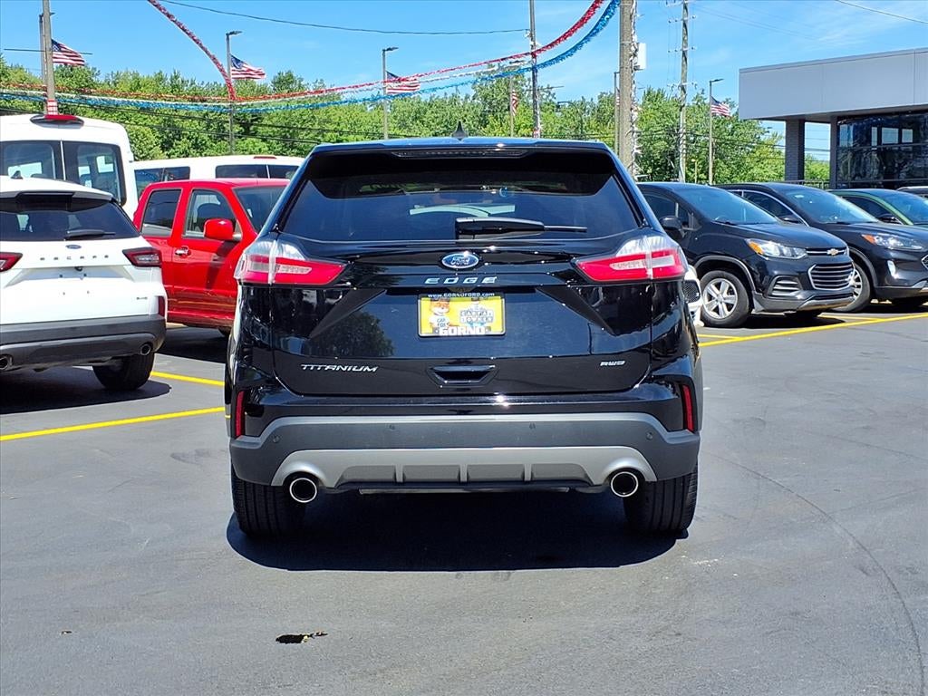 2024 Ford Edge Titanium