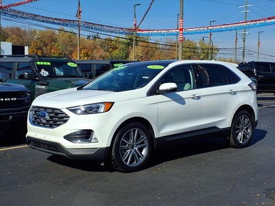 2024 Ford Edge Titanium