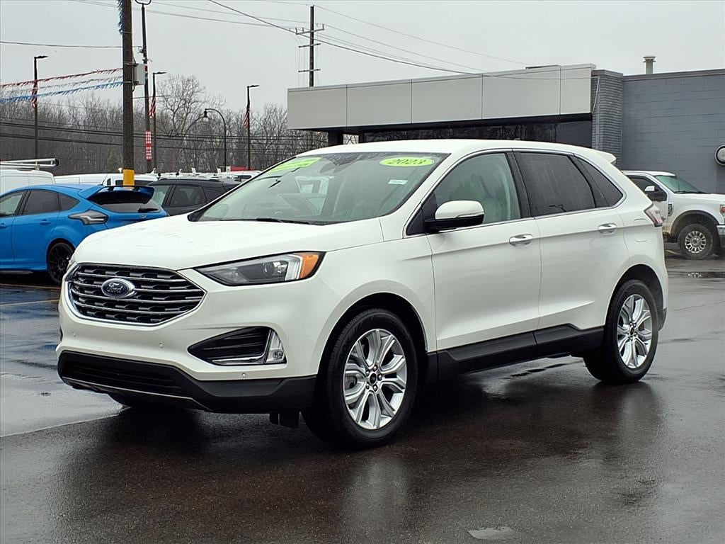 2023 Ford Edge Titanium