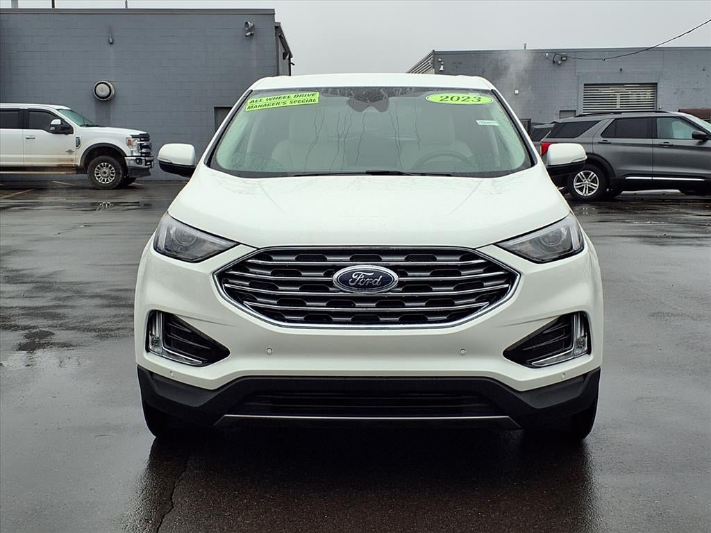 2023 Ford Edge Titanium