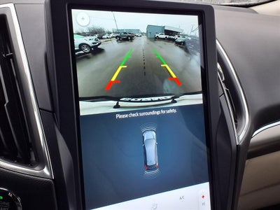 2023 Ford Edge Titanium