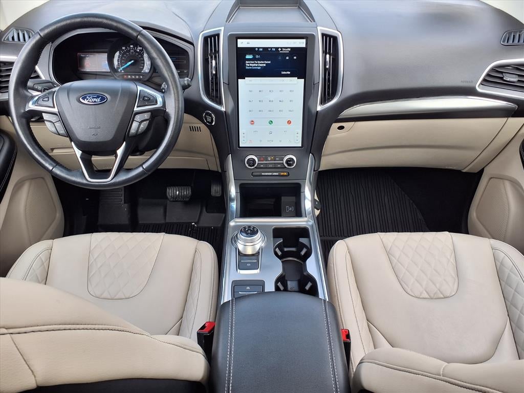 2023 Ford Edge Titanium