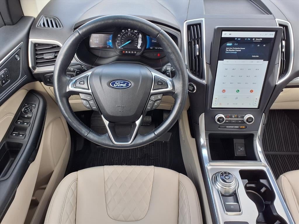 2023 Ford Edge Titanium