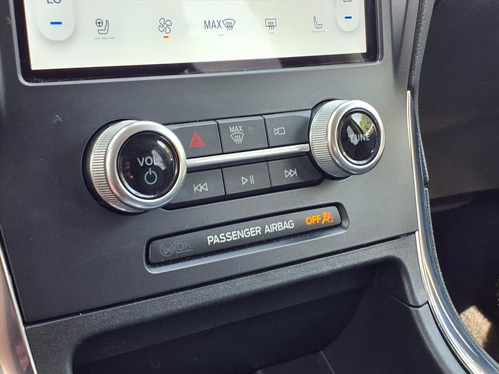 2021 Ford Edge Titanium