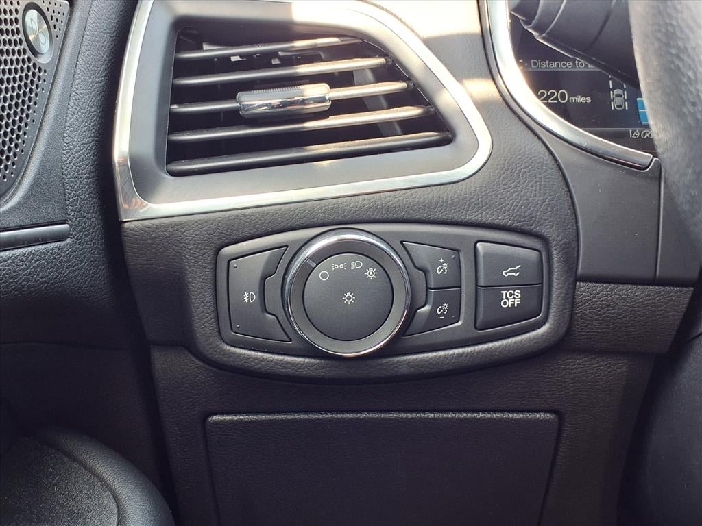2021 Ford Edge Titanium