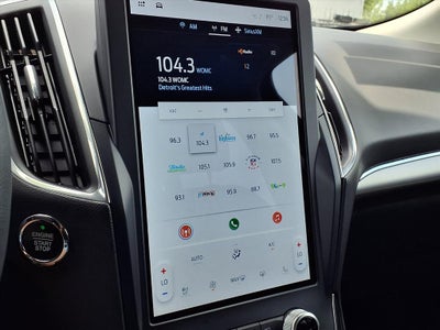 2023 Ford Edge Titanium