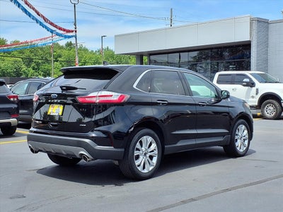 2023 Ford Edge Titanium