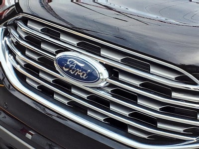 2023 Ford Edge Titanium