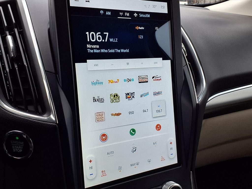 2023 Ford Edge Titanium