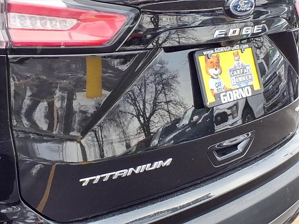 2023 Ford Edge Titanium