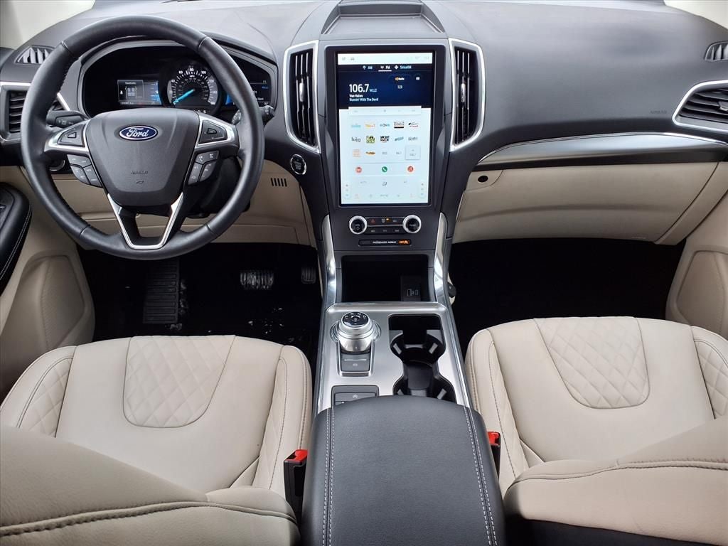 2023 Ford Edge Titanium