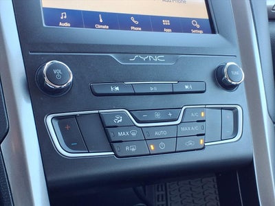 2020 Ford Fusion SE