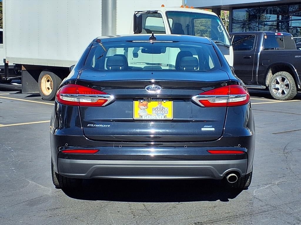 2020 Ford Fusion SE