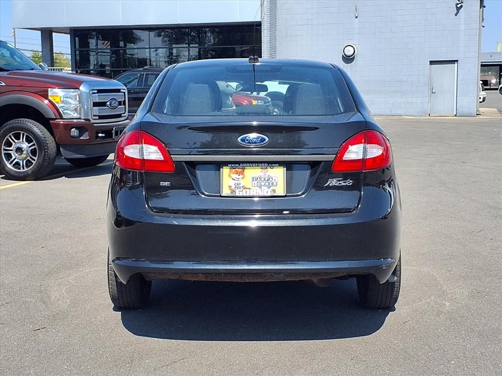 2013 Ford Fiesta SE