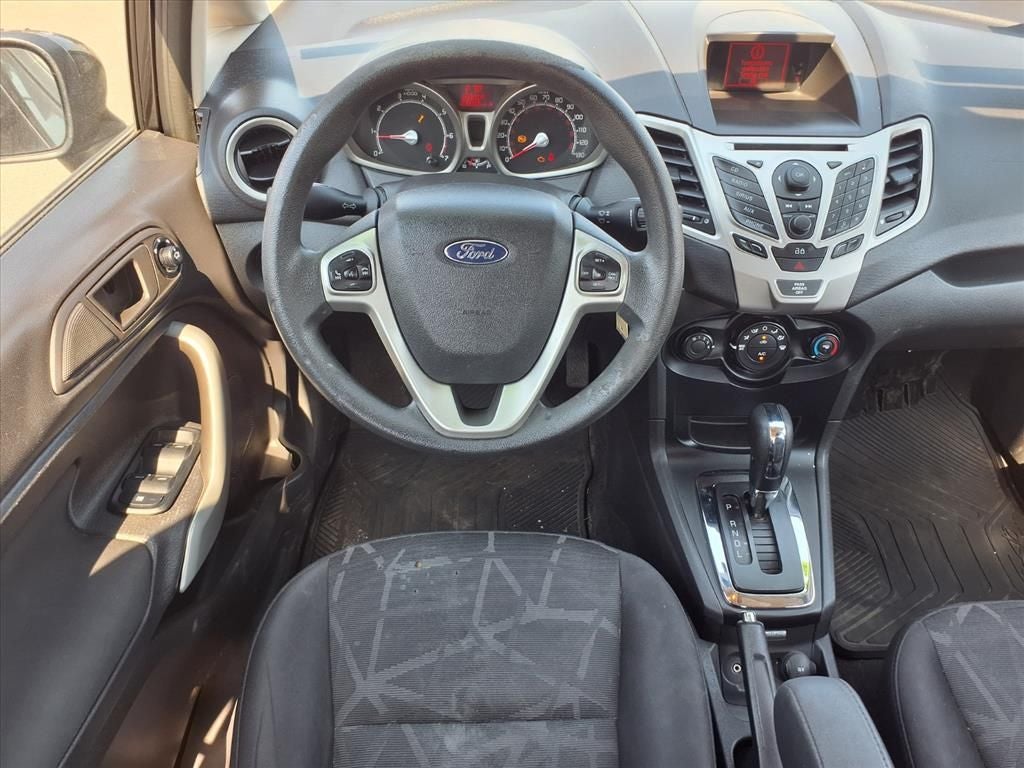 2013 Ford Fiesta SE