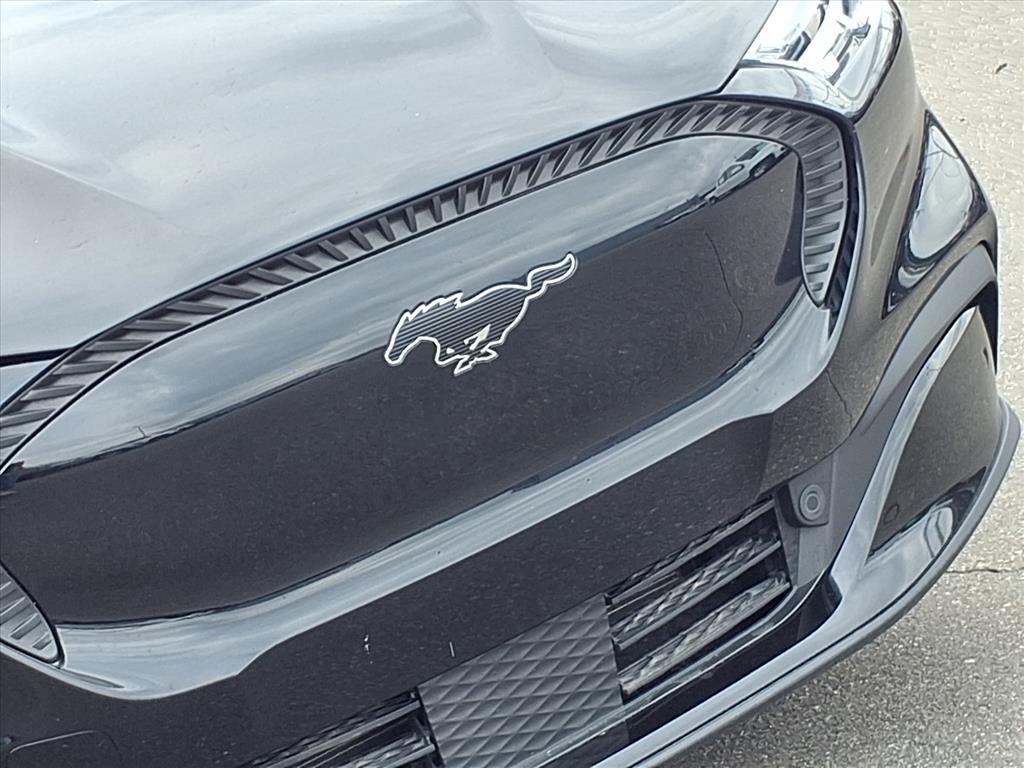 2021 Ford Mustang Mach-E Select