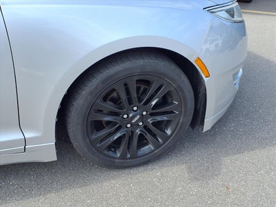 2013 Lincoln MKZ Base