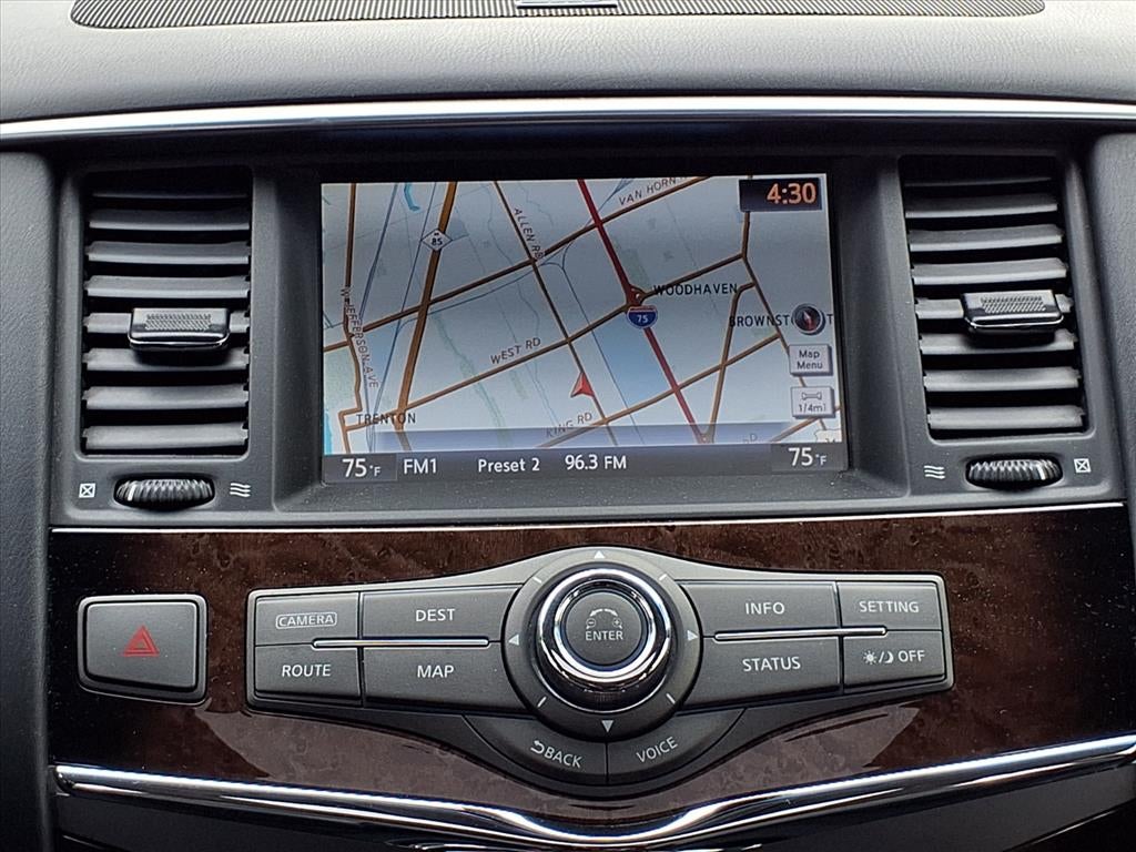 2012 INFINITI QX56 7-passenger